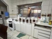 Casa à venda no Jardim Utinga