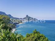 Casa a venda no Joá! OPORTUNIDADE NA MELHOR RUA FRENTE...