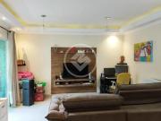 Casa à Venda no Marapé, Santos – 3 Dormitórios, 1 Suíte,...