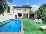 Casa à Venda no Pacaembu, São Paulo, com 4 Suítes e 5 Vagas