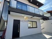 Casa à venda no Portal dos Ipês