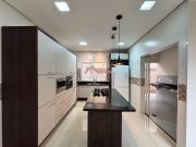 Casa à venda no Real Park