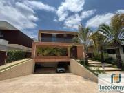 Casa à venda no Residencial Alphasitio Tamboré