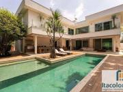 Casa à venda no Residencial Alphaville 1