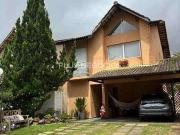 Casa à venda, no Residencial Granja 26 em cotia 3 suites...