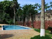 Casa À VENDA, no Residencial Jardim Acapulco em Guarujá