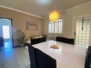 CASA Á VENDA NO SERRANO