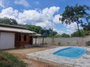 Casa à venda no Vale das Acácias