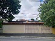 Casa à venda ou alugar em Guarulhos