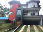 Casa à venda ou Locação MOBILIADA na Granja Viana no...