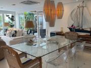 Casa a venda Pé na Areia em Juquehy Condomínio com...