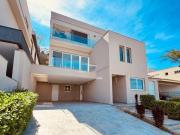 Casa à venda por R$2.490.000,00 em Alphaville, Santana...