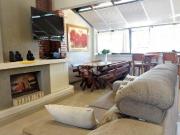 Casa a venda próximo ao Shopping Barra Sul