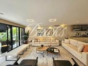 CASA À VENDA RECÉM REFORMADA 3 SUITES 408 M² AU BROOKLIN