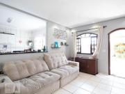 Casa à Venda São Pedro, 2 Quartos, 98 m2