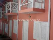 Casa à venda tem 360m² com 7 suítes no Curral em...