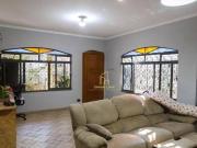 Casa à venda terrea 335,80 M2 com piscina