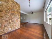 Casa à Venda Vila Assunção, 3 Quartos, 220 m2