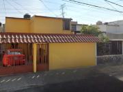 Casa Adjudicada En Venta, Excelente Ubicacion, A 5 Min...