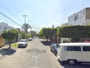 CASA ADJUDICADA ENJUAN KEPLER, COLONIA ARBOLEDAS 1a...