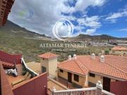 Casa Adosada de 4 habitaciones en venta en Adeje, Tenerife