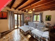 Casa Adosada de 4 habitaciones en venta en Lloseta, Mallorca