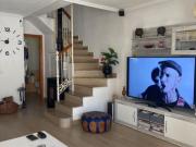 Casa adosada de alquiler en Calle de Luscinda, 35, Aguas...