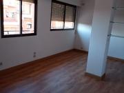 Casa adosada de alquiler en Calle de Santillana del Mar,...