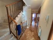 Casa adosada de alquiler en Dehesas de las, Zurguén