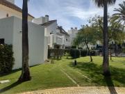 Casa adosada de alquiler en Urbanizacion Uer29, 29,...