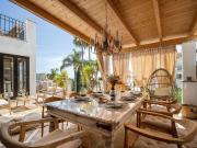 Casa adosada de lujo de 330 m2 en alquiler The Golden...