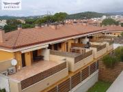 Casa adosada en 2 minutos de la playa Fenals