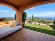Casa adosada en Alquiler en Begur pueblo