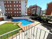 Casa adosada en Alquiler en Calafell Residencial