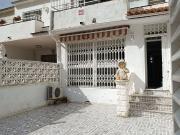 Casa adosada en alquiler en calle CL Muntanyasocias...