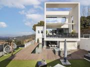 Casa adosada en alquiler en calle De Can Basseda,...