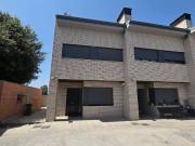 Casa adosada en Alquiler en Ciutat Jardí