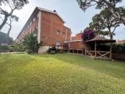 Casa adosada en alquiler en Gavà, de 185 m² 3...