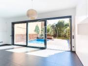 Casa adosada en Alquiler en Vila de Gràcia