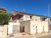 Casa adosada en C/ Campoamor