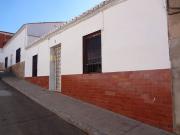 Casa adosada en C/ Padre Lobo, Almodóvar del Campo...