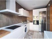 ¡CASA ADOSADA EN LAS JARAS DE 205 m², LISTA PARA ENTRAR...