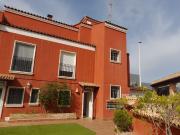 Casa adosada en Santa Pola