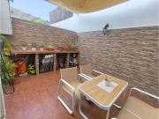 CASA ADOSADA EN VENTA,4 HABITACIONES 2 BAÑOS