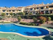Casa adosada en venta. CAMPOAMOR R 5