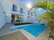 Casa adosada en venta. CORRALEJO