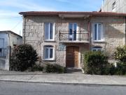 Casa adosada en Venta en A Capela