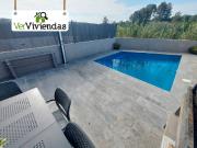 Casa adosada en Venta en Abrera