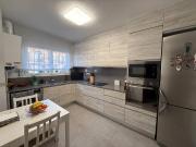 Casa adosada en Venta en Abrera