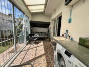 Casa adosada en Venta en Alborache